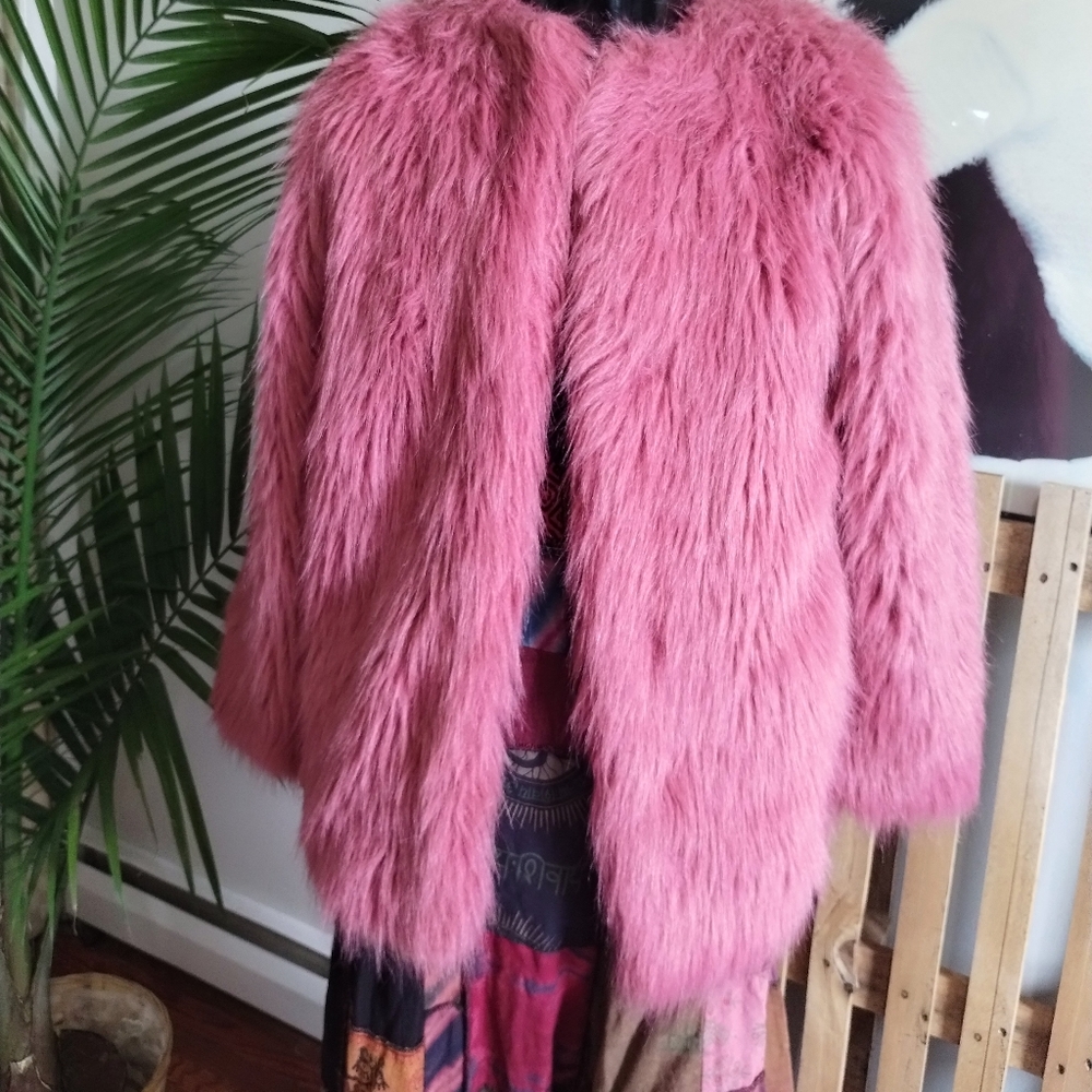 Vintage Faux Fur by duffgl